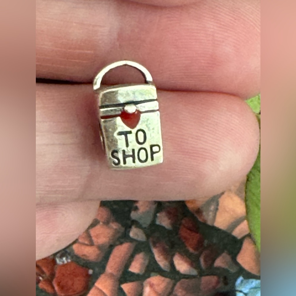 IBB Sterling Silver “❤️ To Shop” Charm Bead